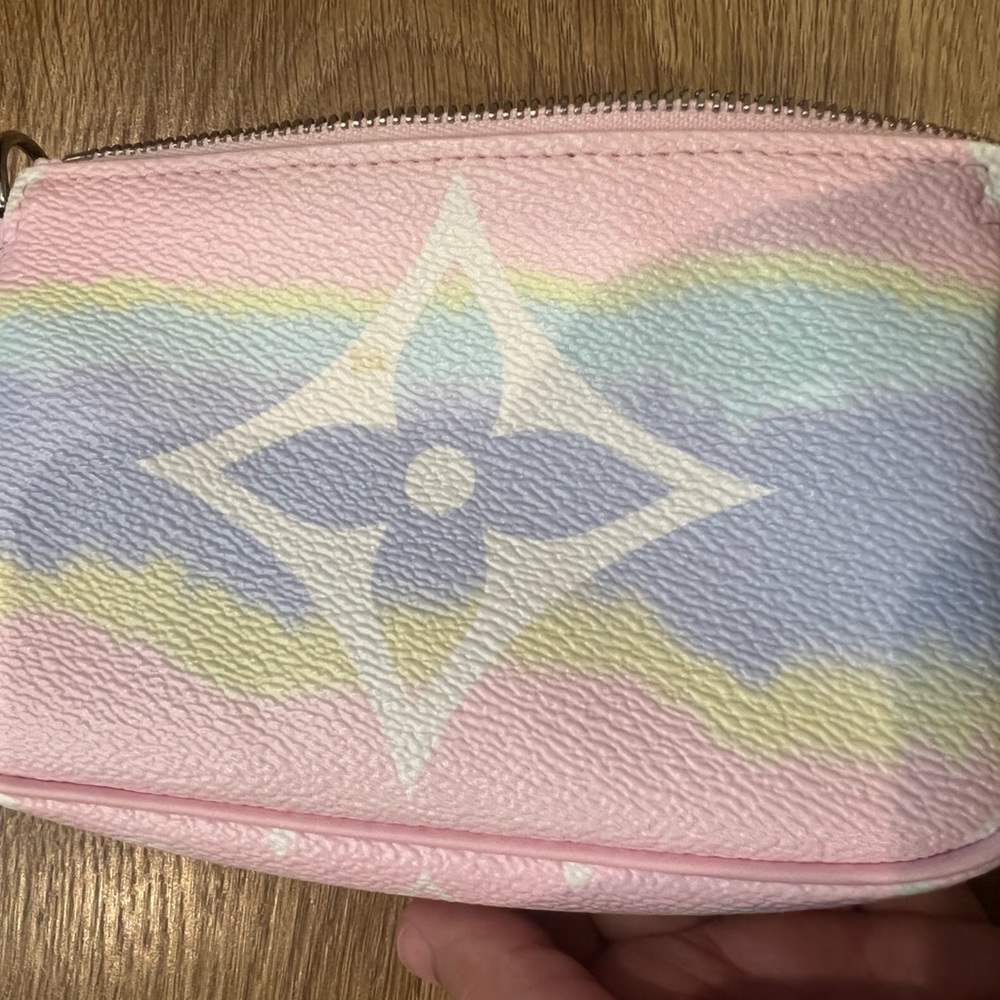Louis Vuitton Mini Pochette Pink Escale